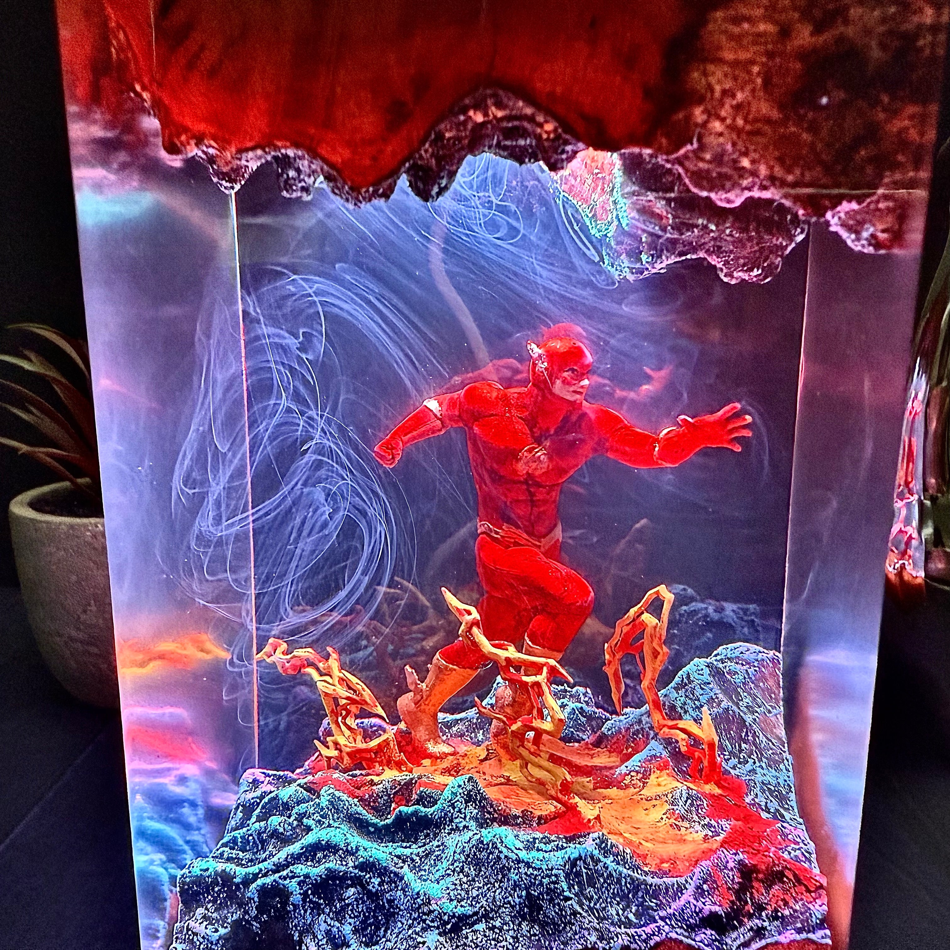 Flash Resin lamp