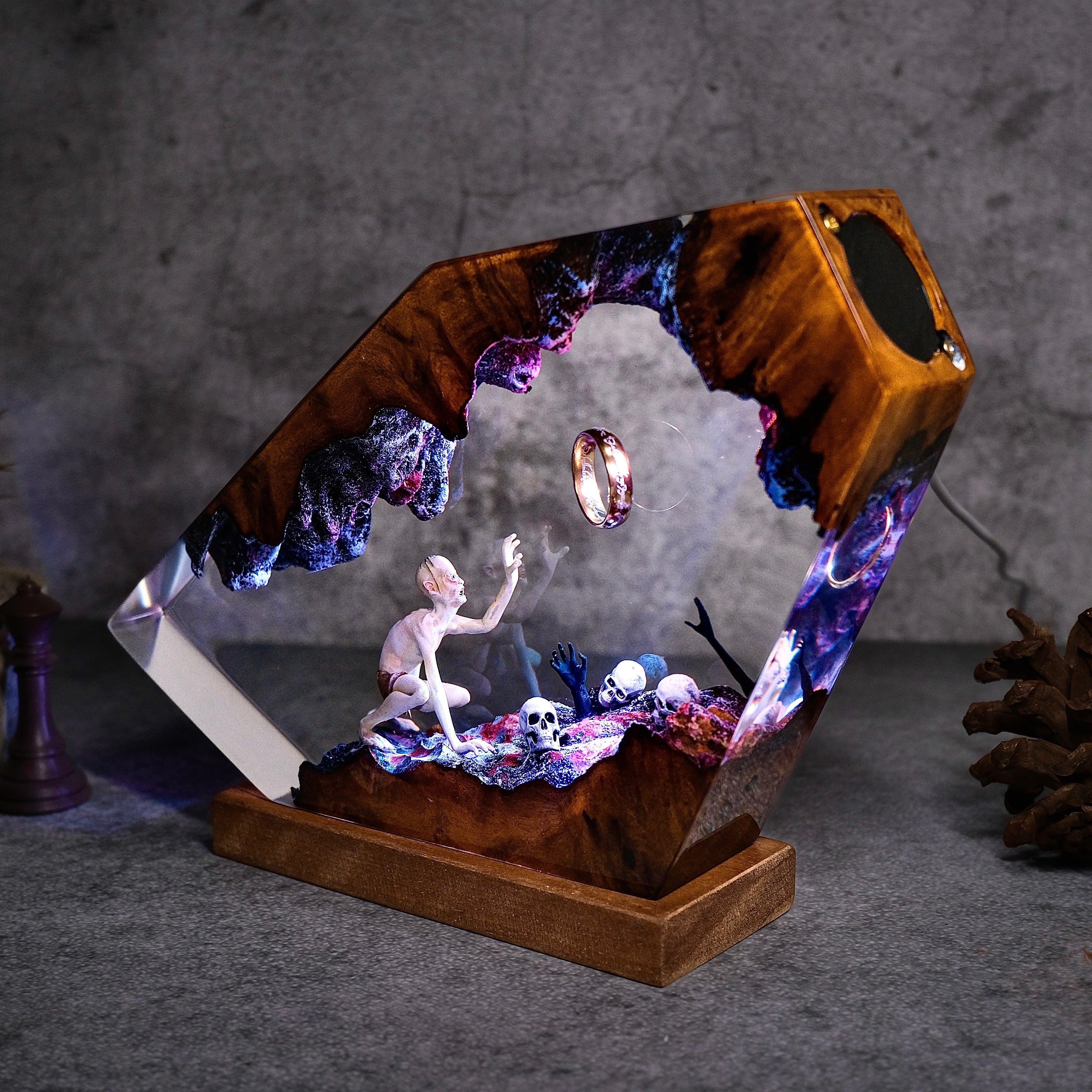 Golum Lord of the rings Resin lamp