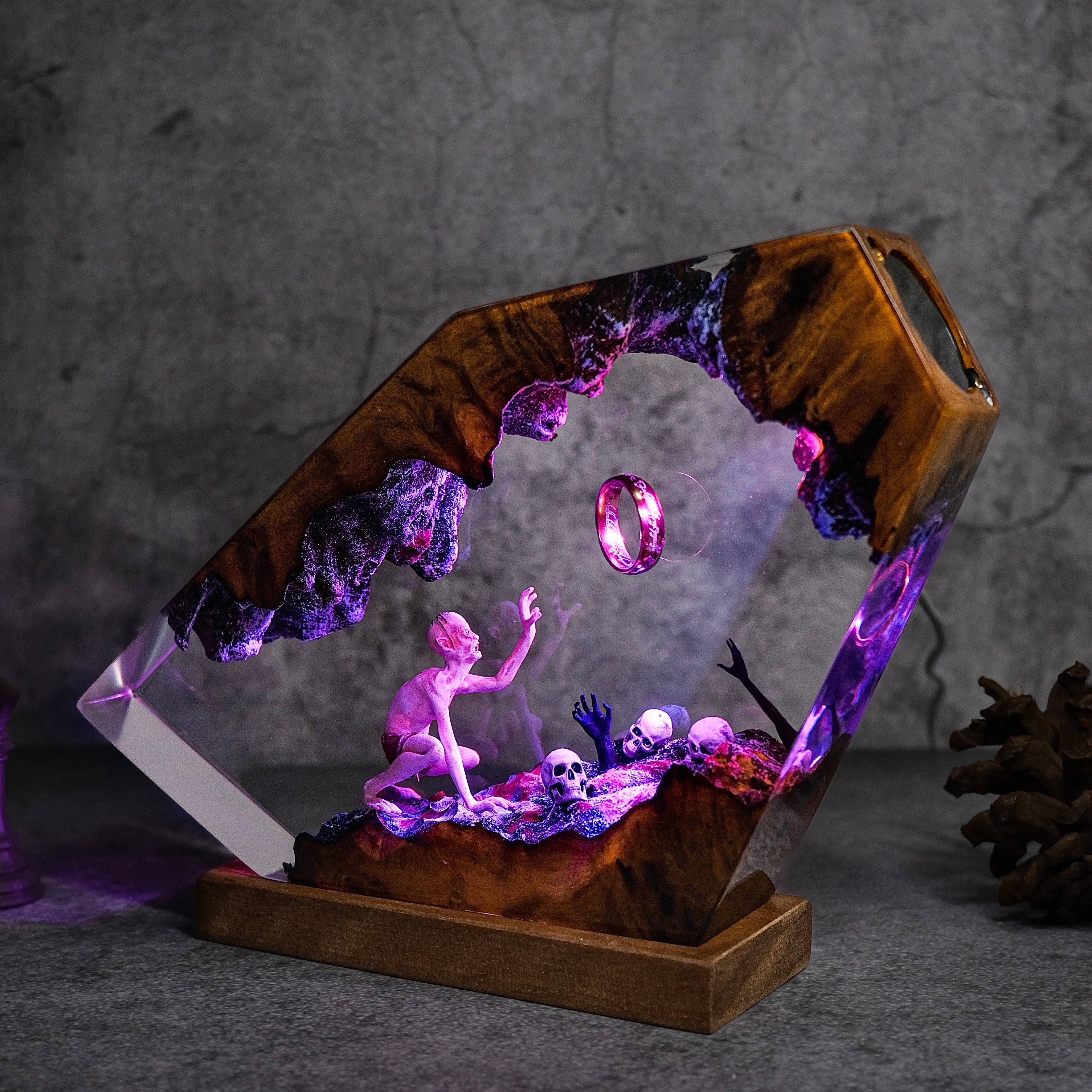 Golum Lord of the rings Resin lamp