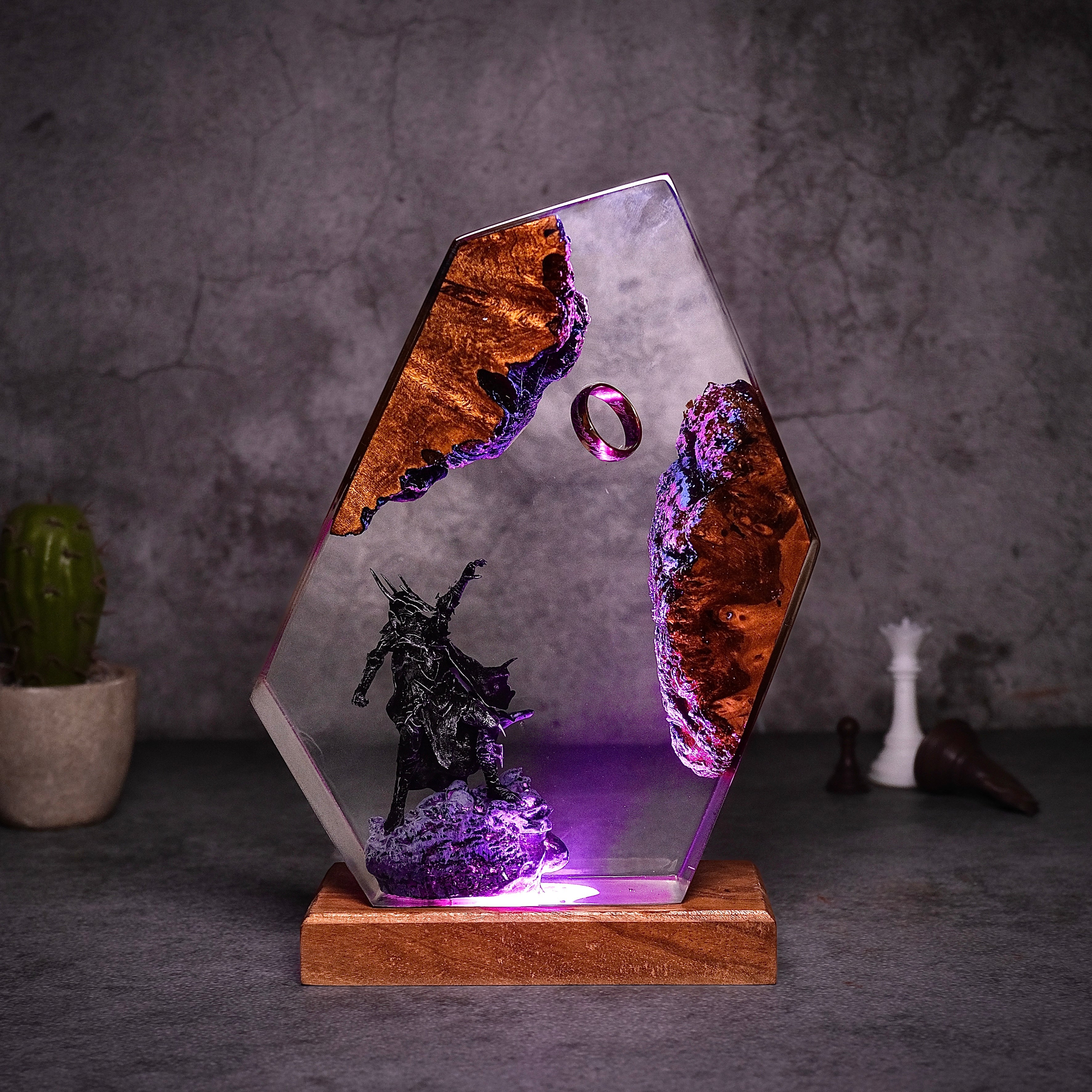 Sauron Lord of the rings hexagon resin lamp