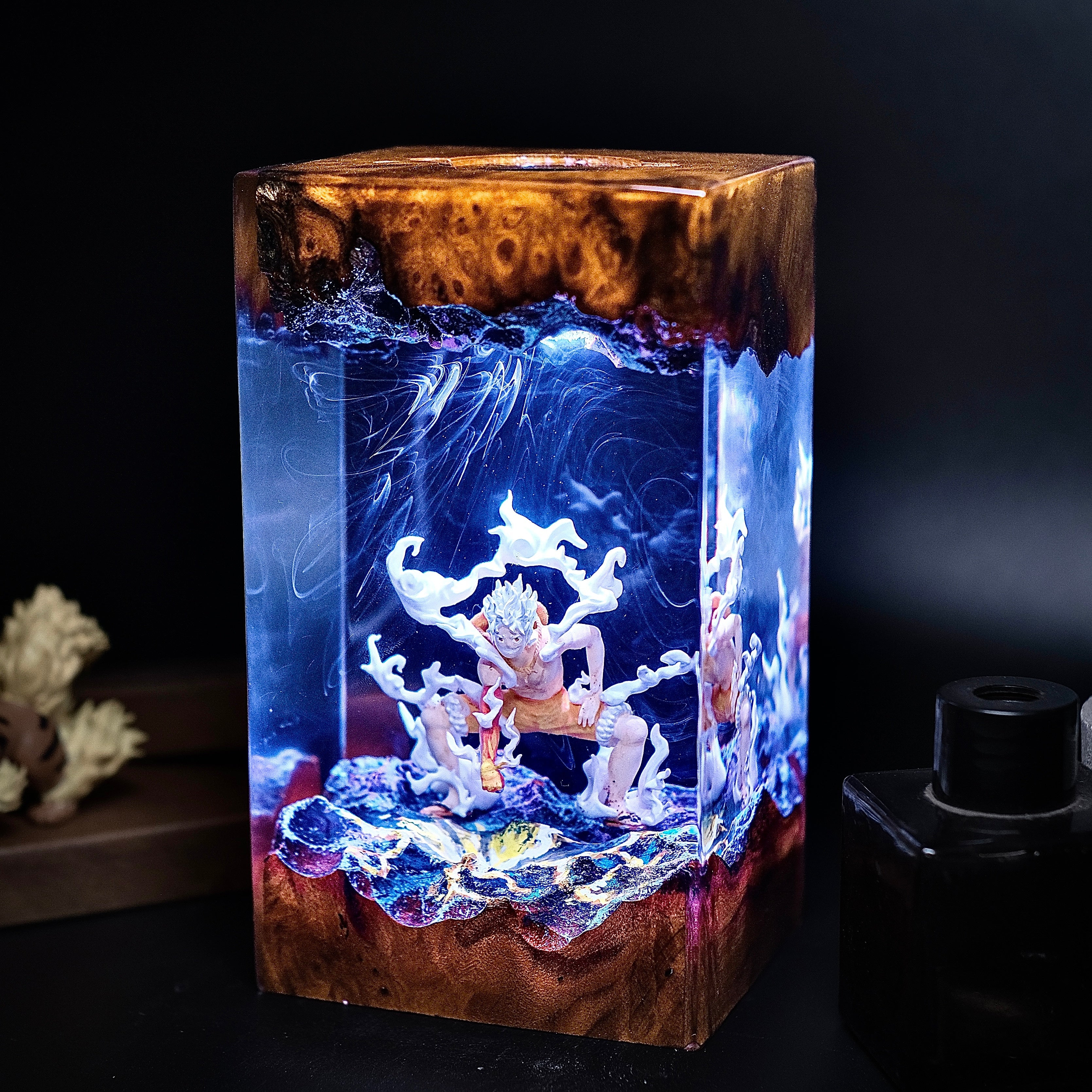 Luffy GEAR 5 Resin lamp