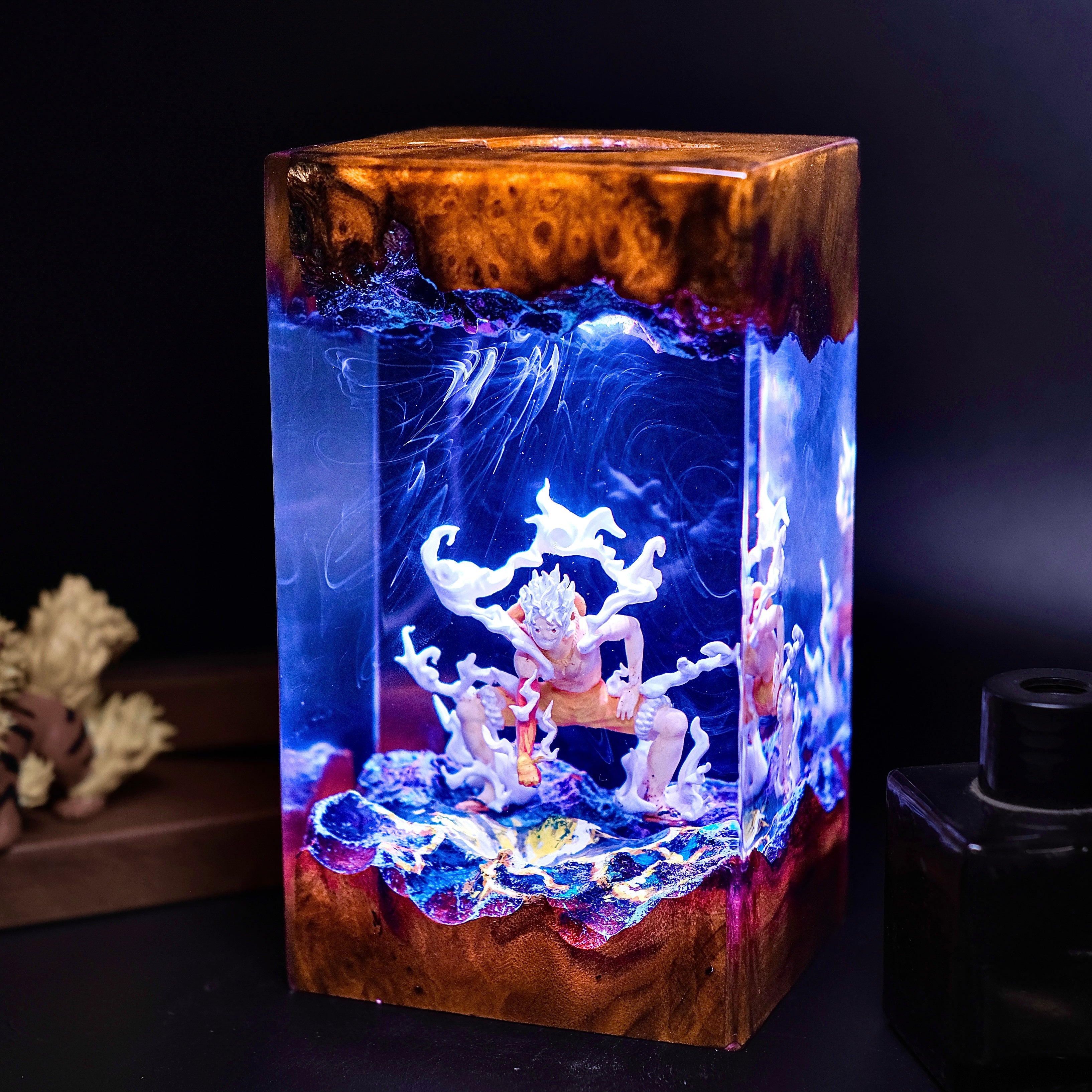 Luffy GEAR 5 Resin lamp