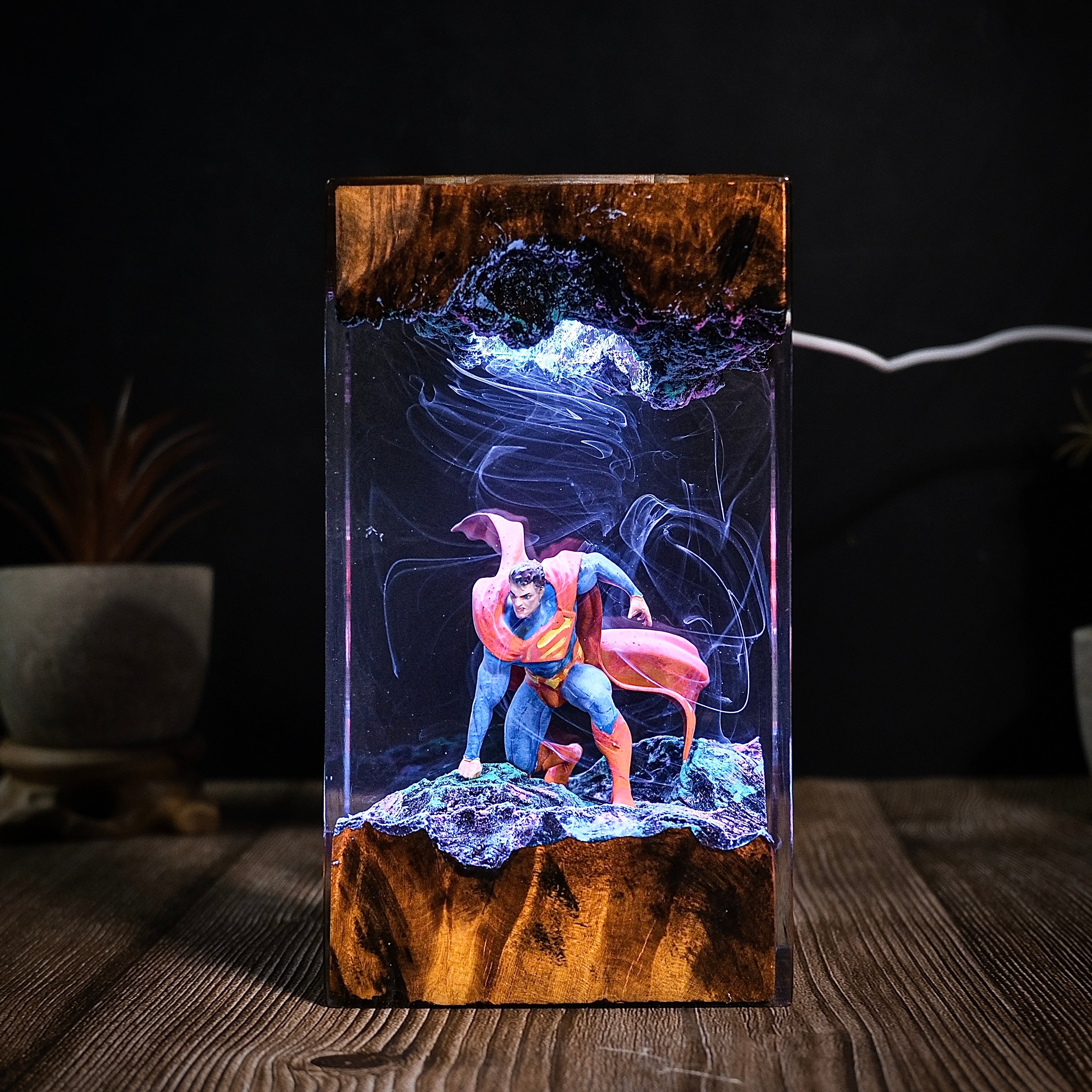 Super man , Man of steel Resin lamp