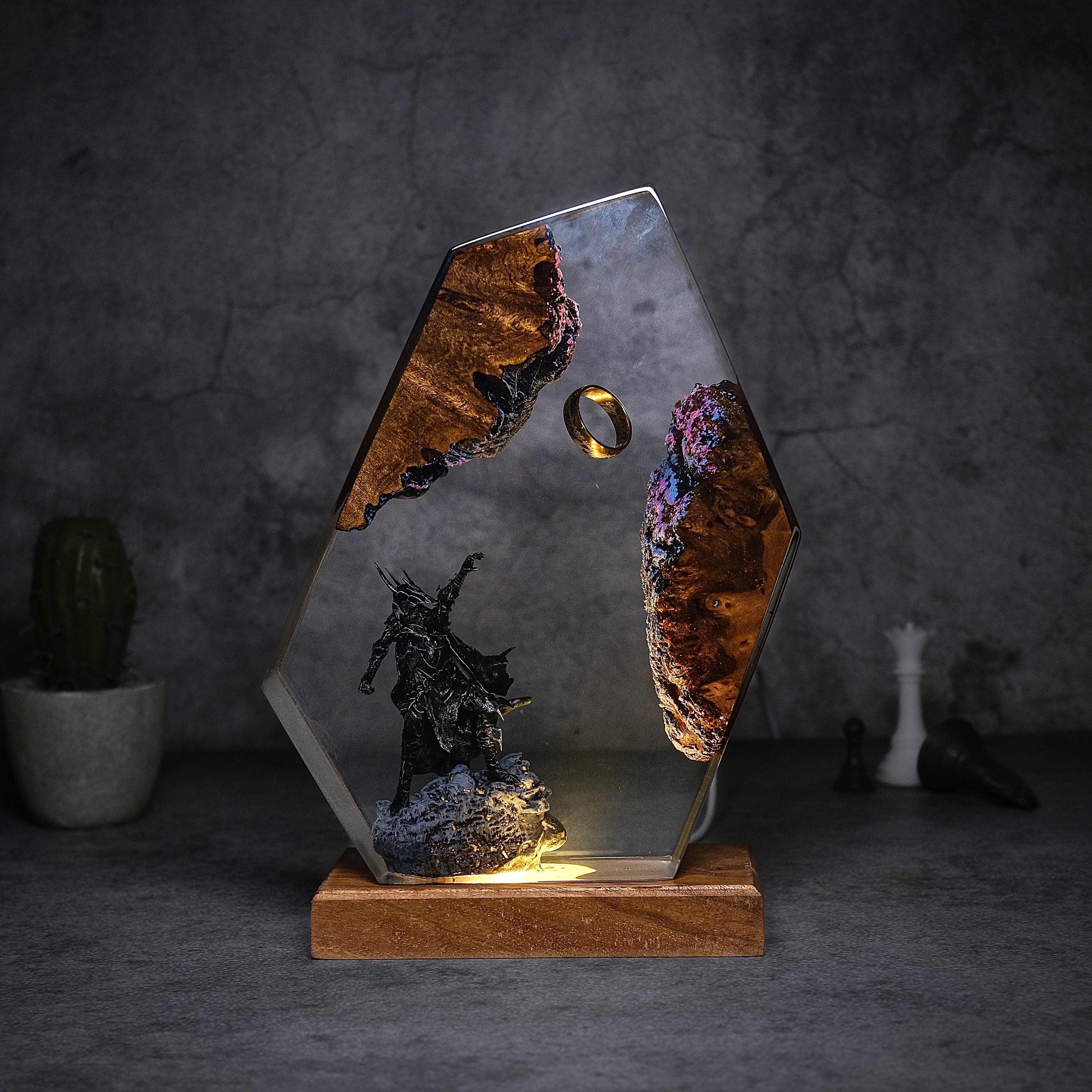 Sauron Lord of the rings hexagon resin lamp